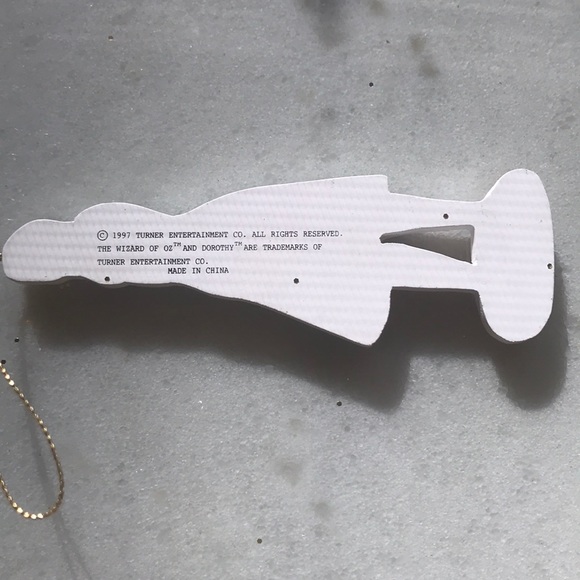 Set of Five Vintage Wizard of Oz Ornaments - Picture 3 of 7